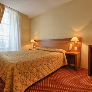 La Dependance Hotel Parijs